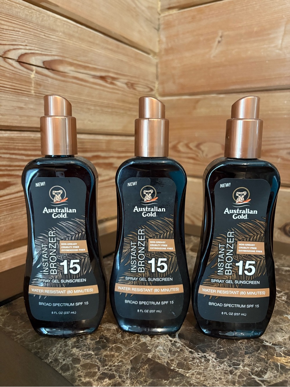 3 Instant Bronzer SPF 15 Spray Gel Sunscreen - Bronze